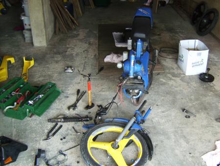 Démontage de la fourche avant 